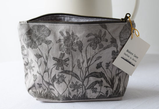 
storage bags
toiletries bags
sheep print
wildflower print
handprinted fabric
make up bags
gifts
presents