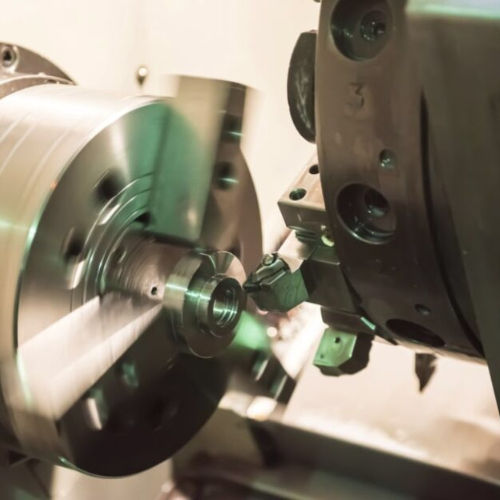 Cnc lathe turning a component