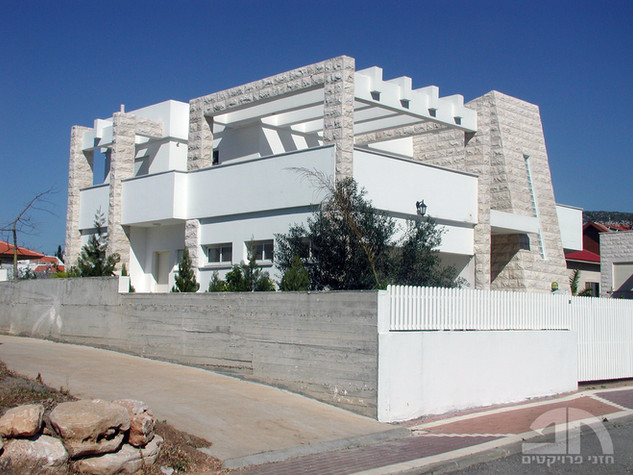 בית פרטי במושב מגדים