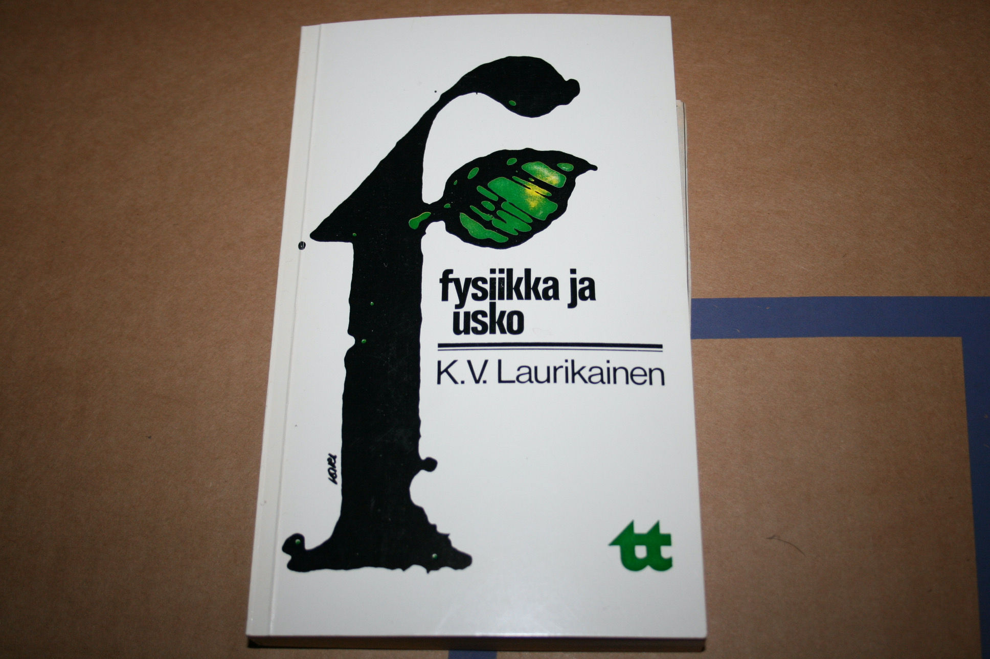 Laurikainen, K.V.: fysiikka ja usko