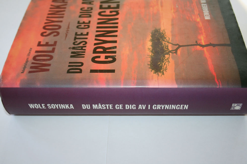 Pikkukuva: Soyinka, Wole: Du måste ge dig av i Gryningen, memoarer