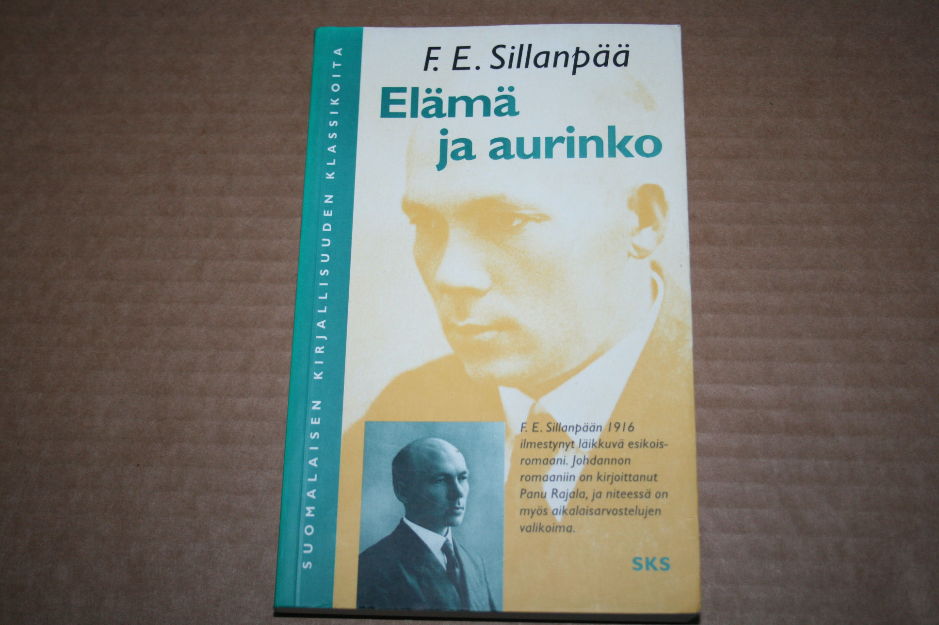 Sillanpää, F.E.: Elämä ja aurinko