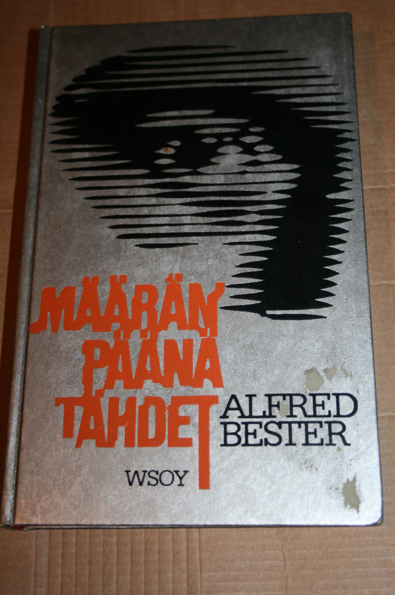 Bester, Alfred: Määränpäänä tähdet