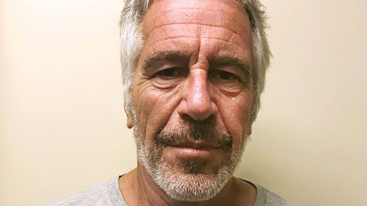 inmate_told_fbi_guard_discussed_covering_up_epsteins_death