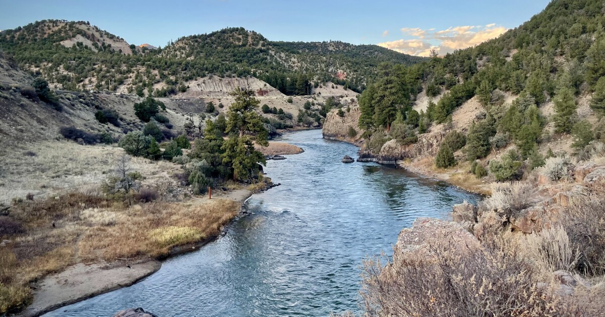 western_states_face_stalemate_in_colorado_river_water_negotiations_