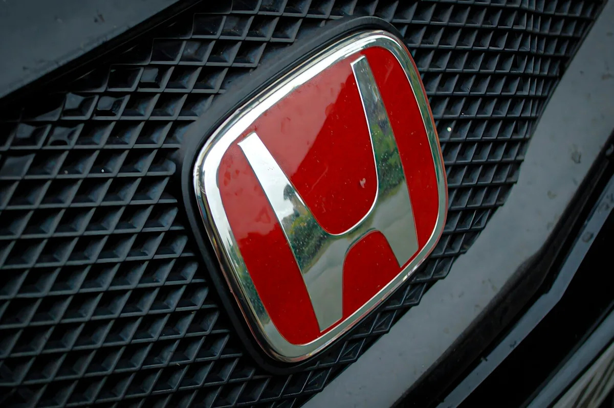 japans_auto_industry_struggles_under_us_tariffs_with_40_billion_cost_