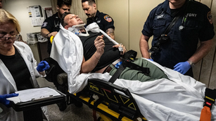 ICE Officers Assault Journalists at Federal Plaza, One Hospitalized