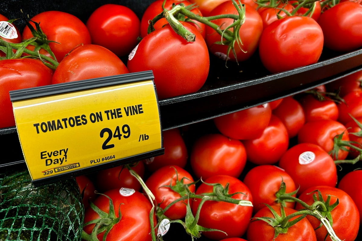 trump_introduces_17_tariff_on_mexican_tomatoes_impact_on_prices_looms_