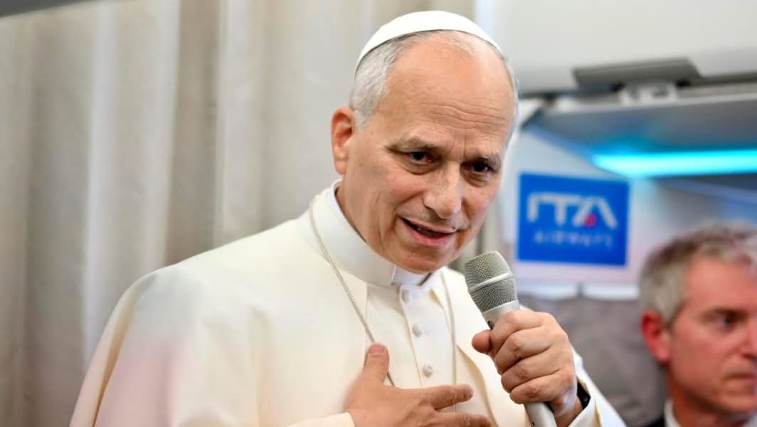 pope_leo_xiv_and_trump_square_off_over_iran_war_threats_—_and_what_it_means_for_american_voters