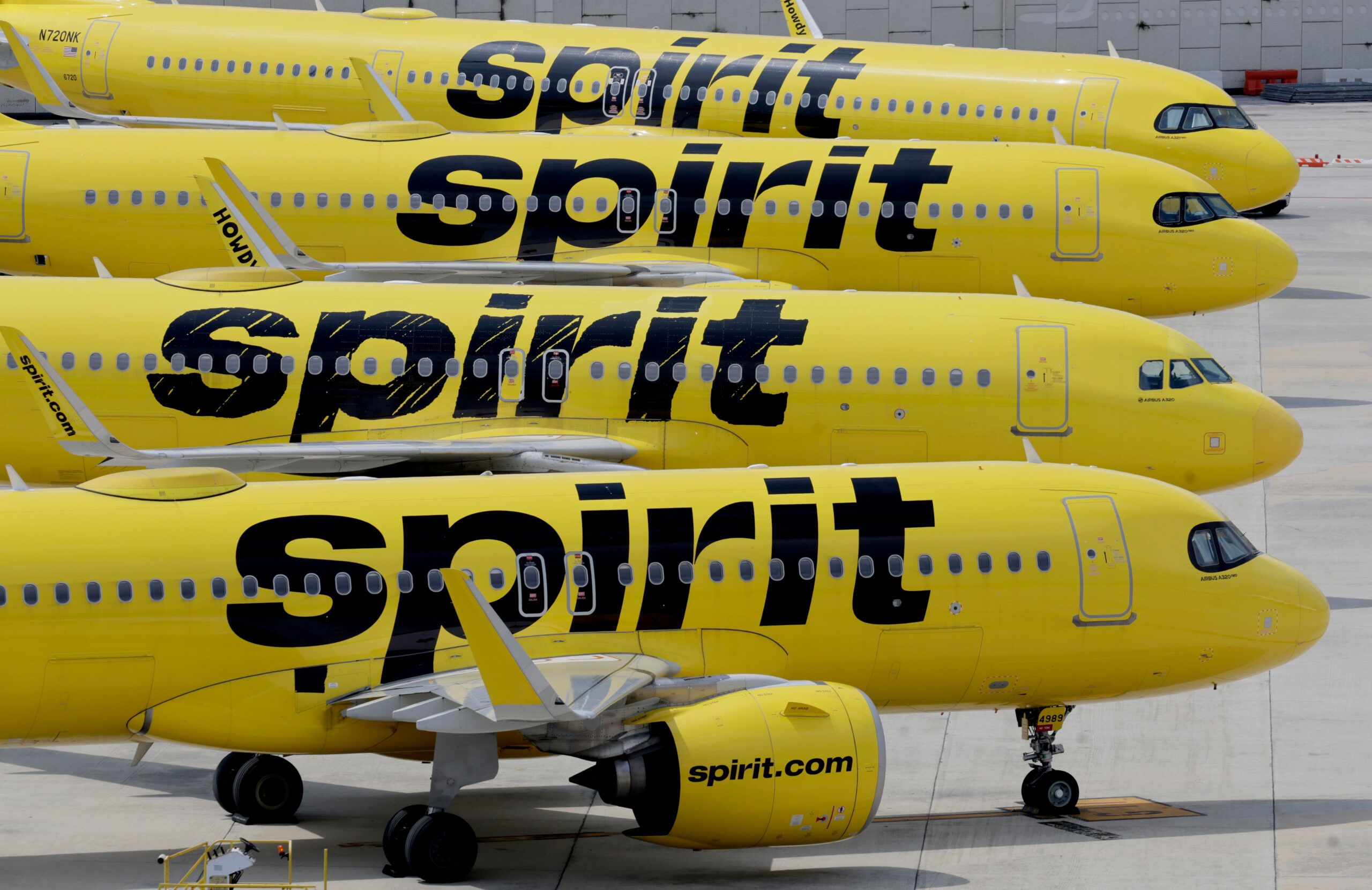 spirit_airlines_shuts_down_what_it_means_for_your_next_flight_and_your_wallet