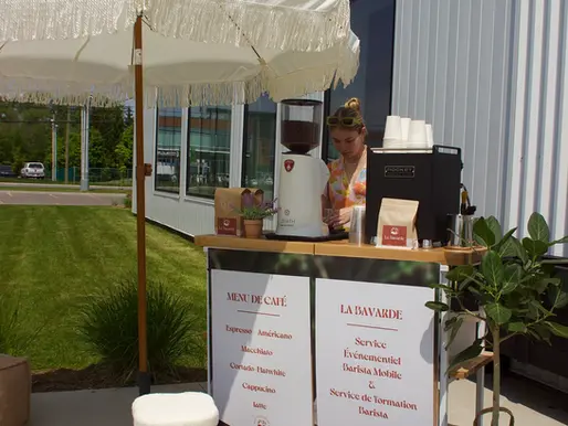 Service de barista mobile lors d'événement extérieur