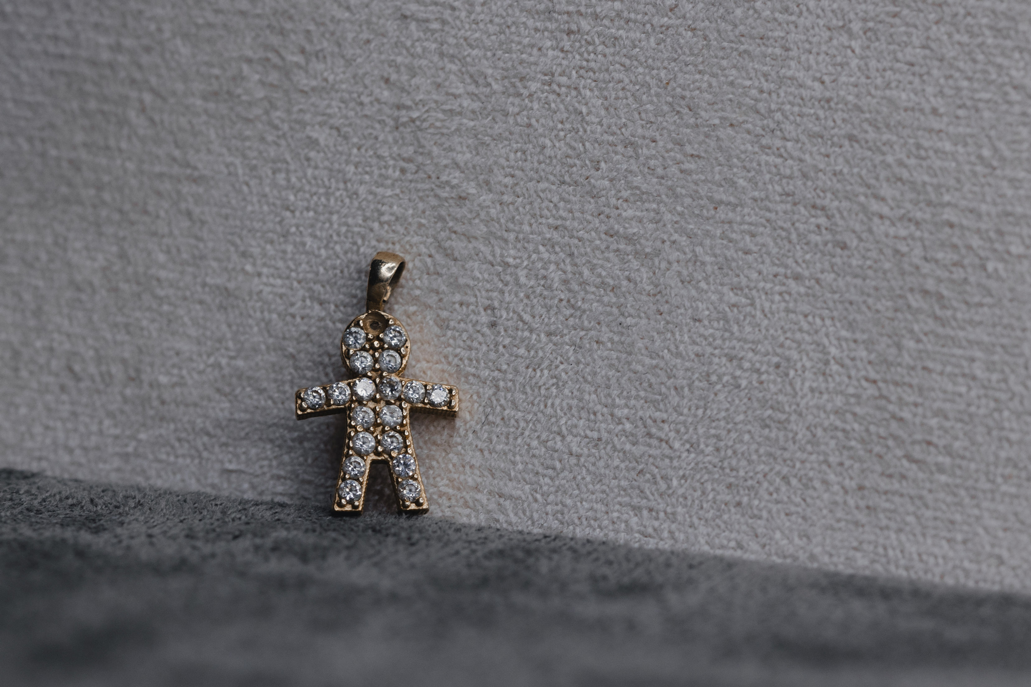 תליון ״ילדים״