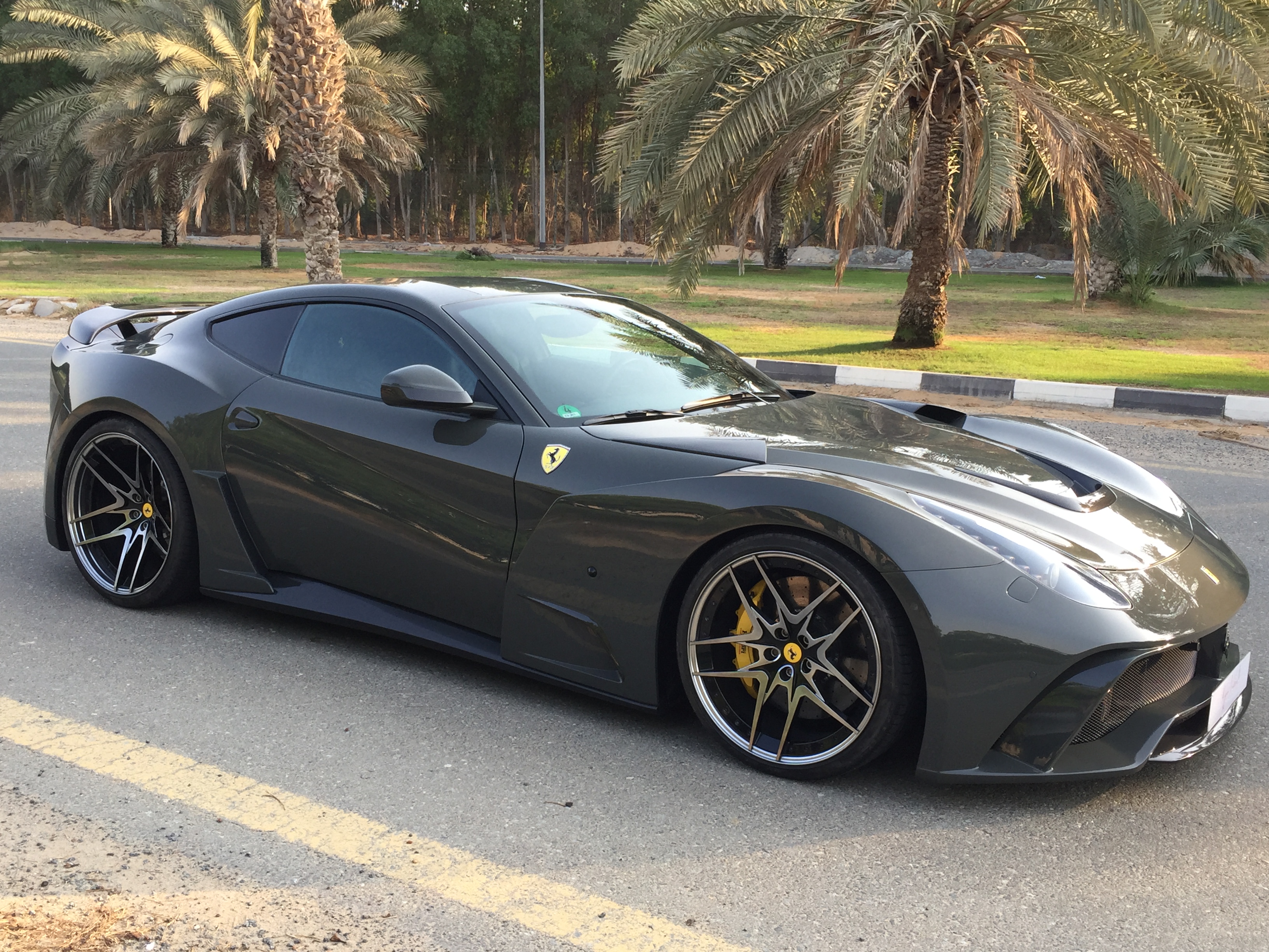 Hyper Voitures Ferrari F12 Novitec Rosso N Largo S For Sale
