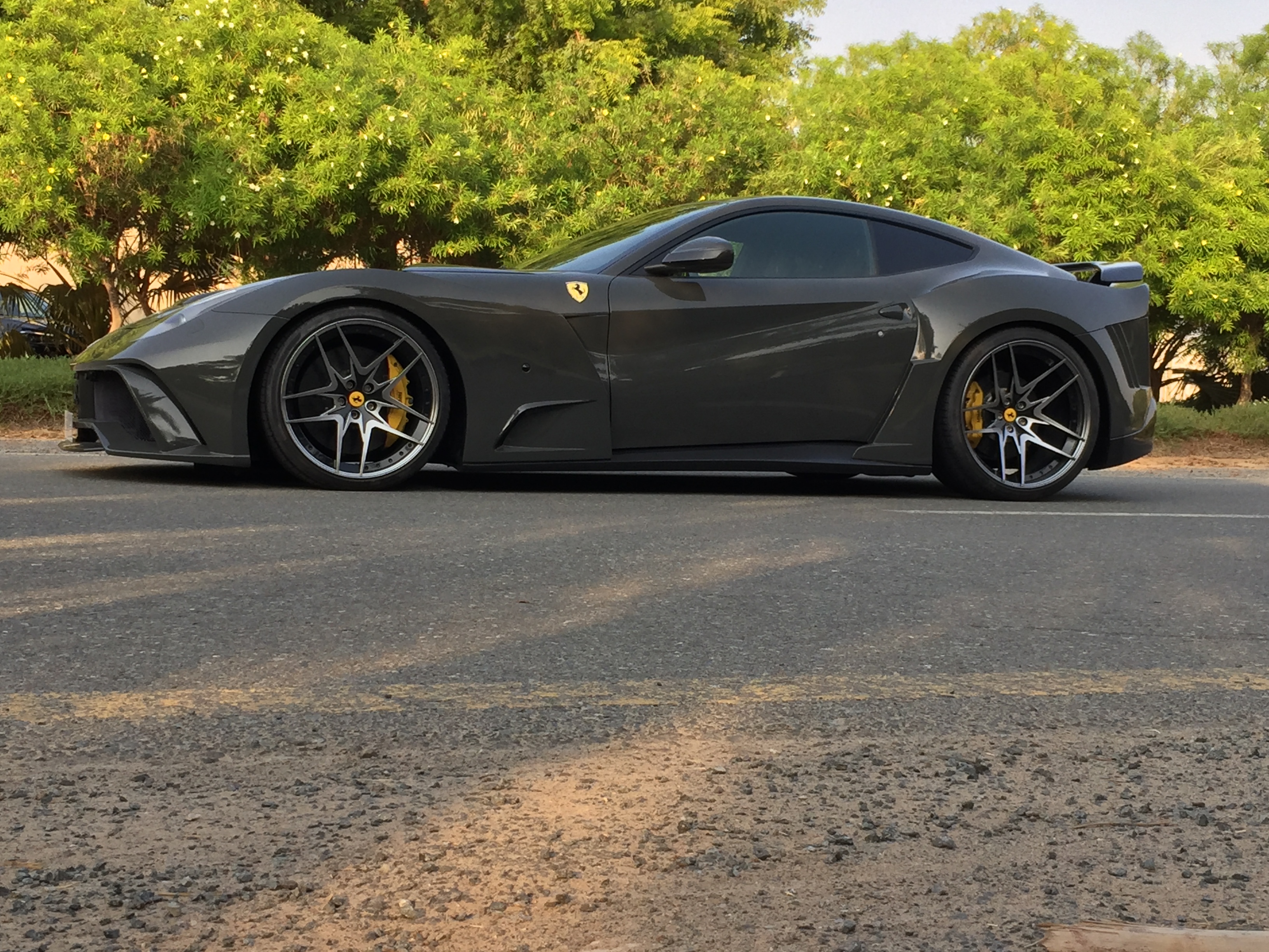 Hyper Voitures Ferrari F12 Novitec Rosso N Largo S For Sale