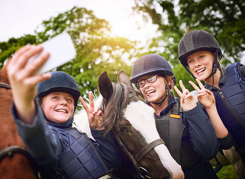 horse-riding-friends-make-the-best-kind-of-friends-2025-04-06-10-31-10-utc.jpg