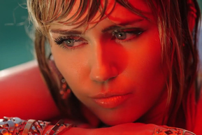 Miley Cyrus lanzó el video de "Angels Like You"
