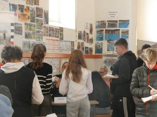 Éclairer l’avenir avec le forum des métiers au collège