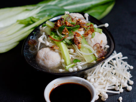 Bakso Ayam - Hühner-Suppe mit Fleischbällchen
