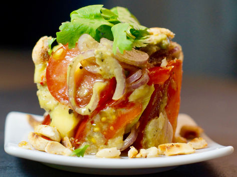 Hatw Bat Thoke - Avocadosalat aus Myanmar