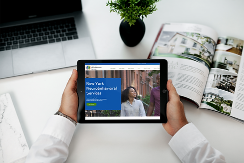 mockup-of-a-man-holding-an-ipad-mini-at-
