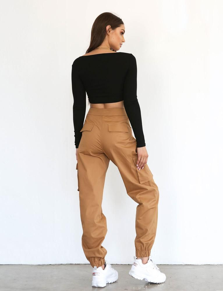 Fashion lifestyle, curvy figure. curvy styles, body types, body positivity, body shaming, styles, fashion