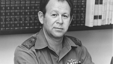 מִשְׁתּוֹקָא בְּסֶלַע – מִלָּה בִּתְרֵין