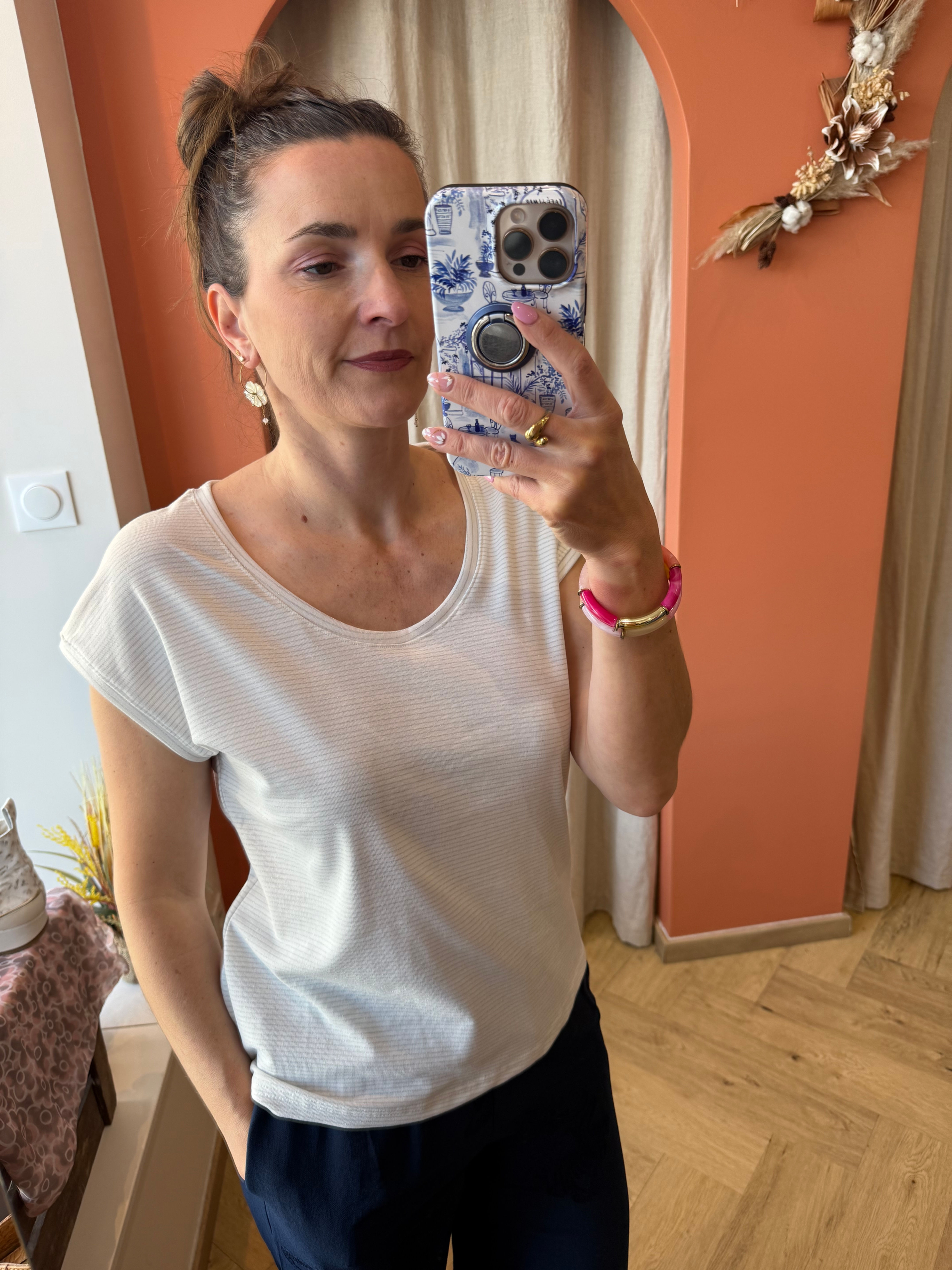 teeshirt blanc et argent