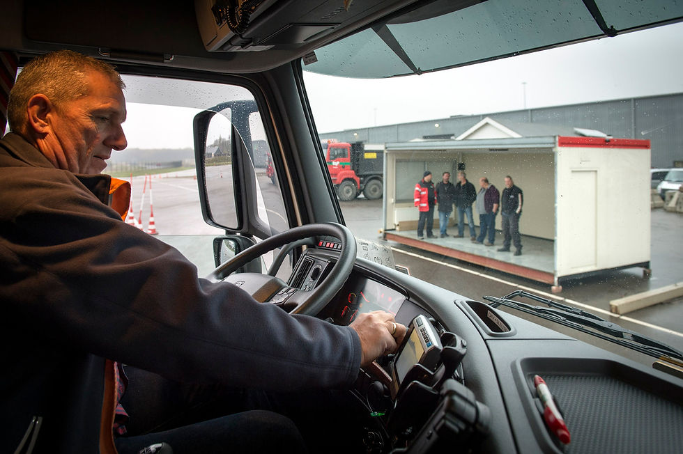 In de vrachtwagen