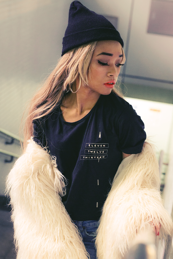 Midu Hoch streetwear clothing - Hana - Count t-shirt
