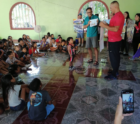 Charla a niños