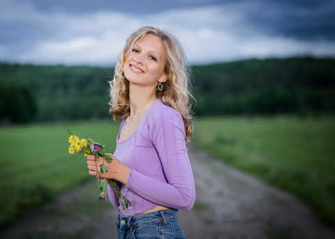 Charis-1113_pp.jpg