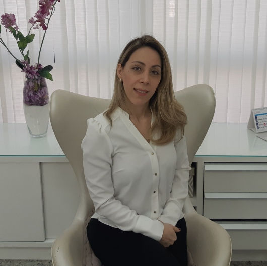 Os lutos da menopausa: como as mudanças hormonais impactam o cérebro e a qualidade de vida