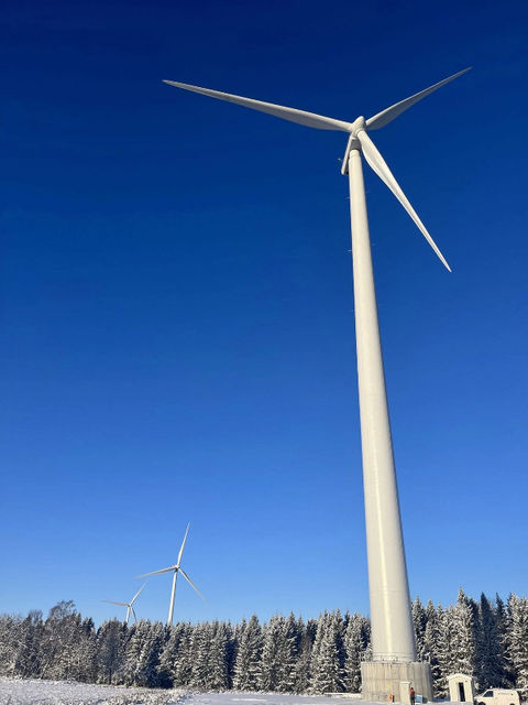 Wind turbine
