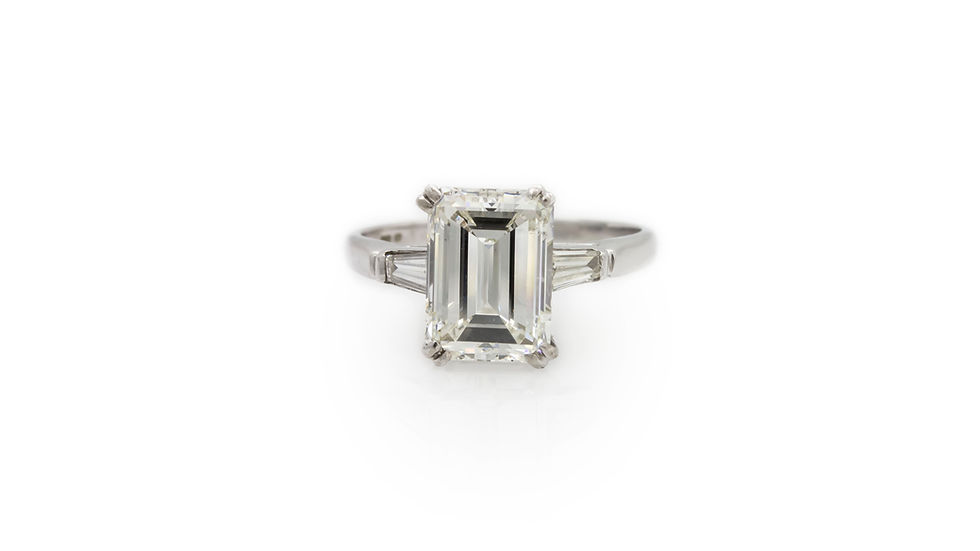 Thumbnail: Emerald cut Diamond Ring