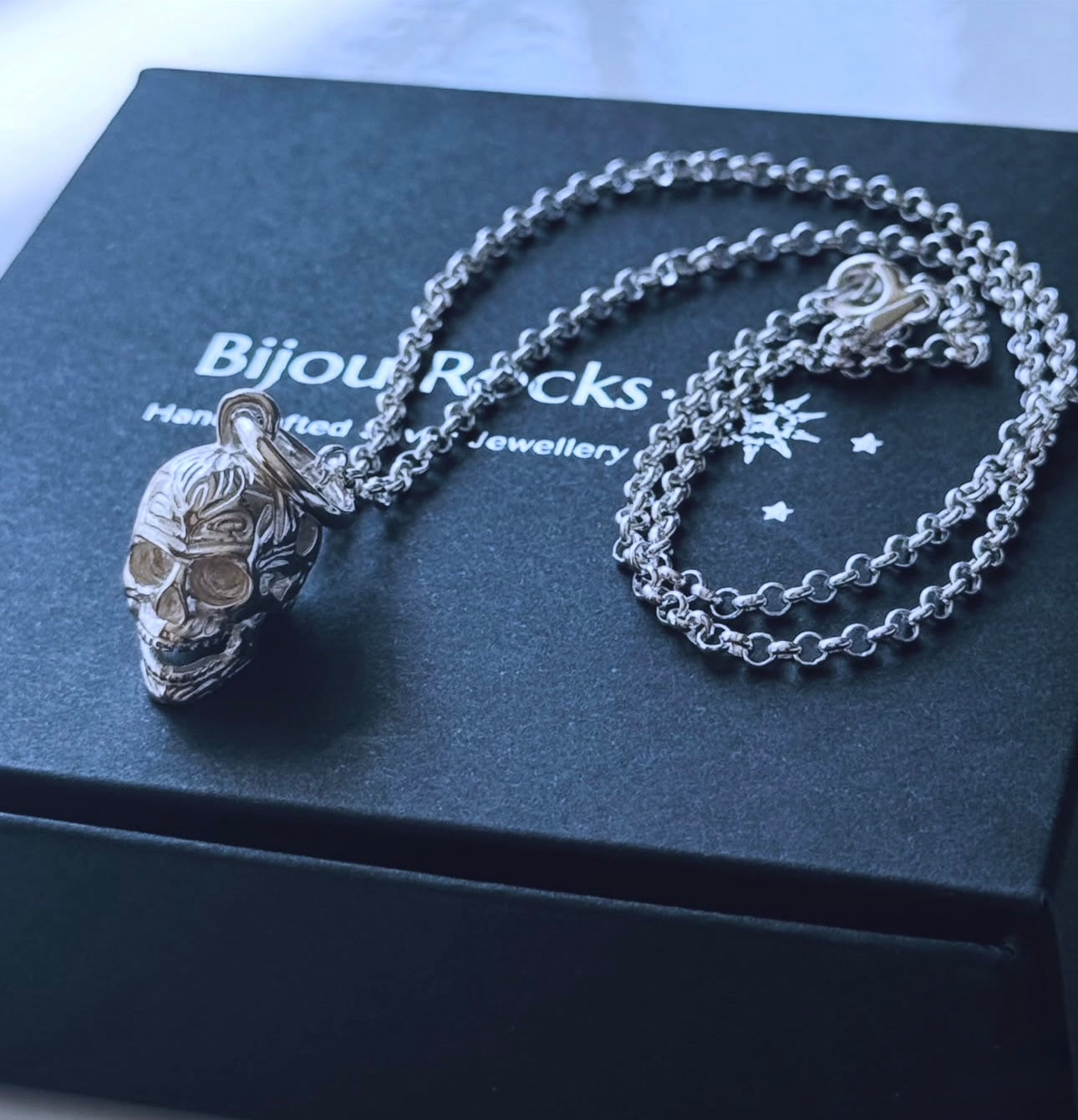 Sterling Silver Skull Pendant Necklace