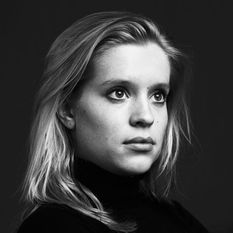 Portrait of a young woman from the portraits of first year students series by fine art photographer Alex ten Napel.
