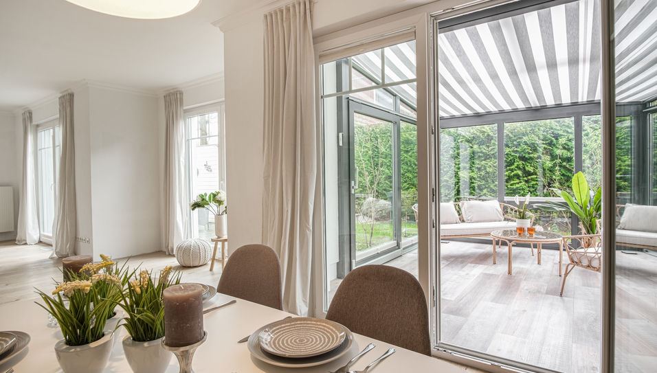 Einfamilienhaus in Rellingen - Zugang zum Wintergarten - Ulf Dehnert Immobilien