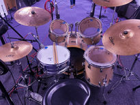 Drum kit set up