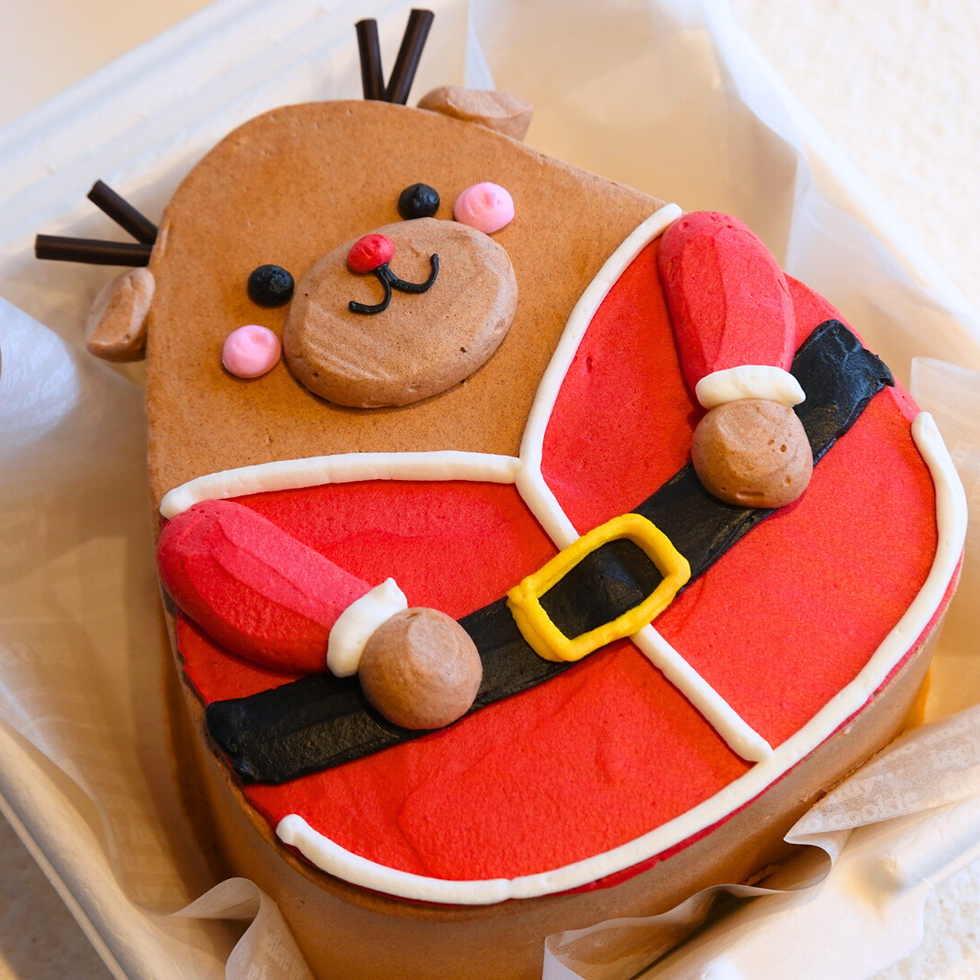 Thumbnail: Reindeer Santa Cake