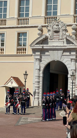 монако караул