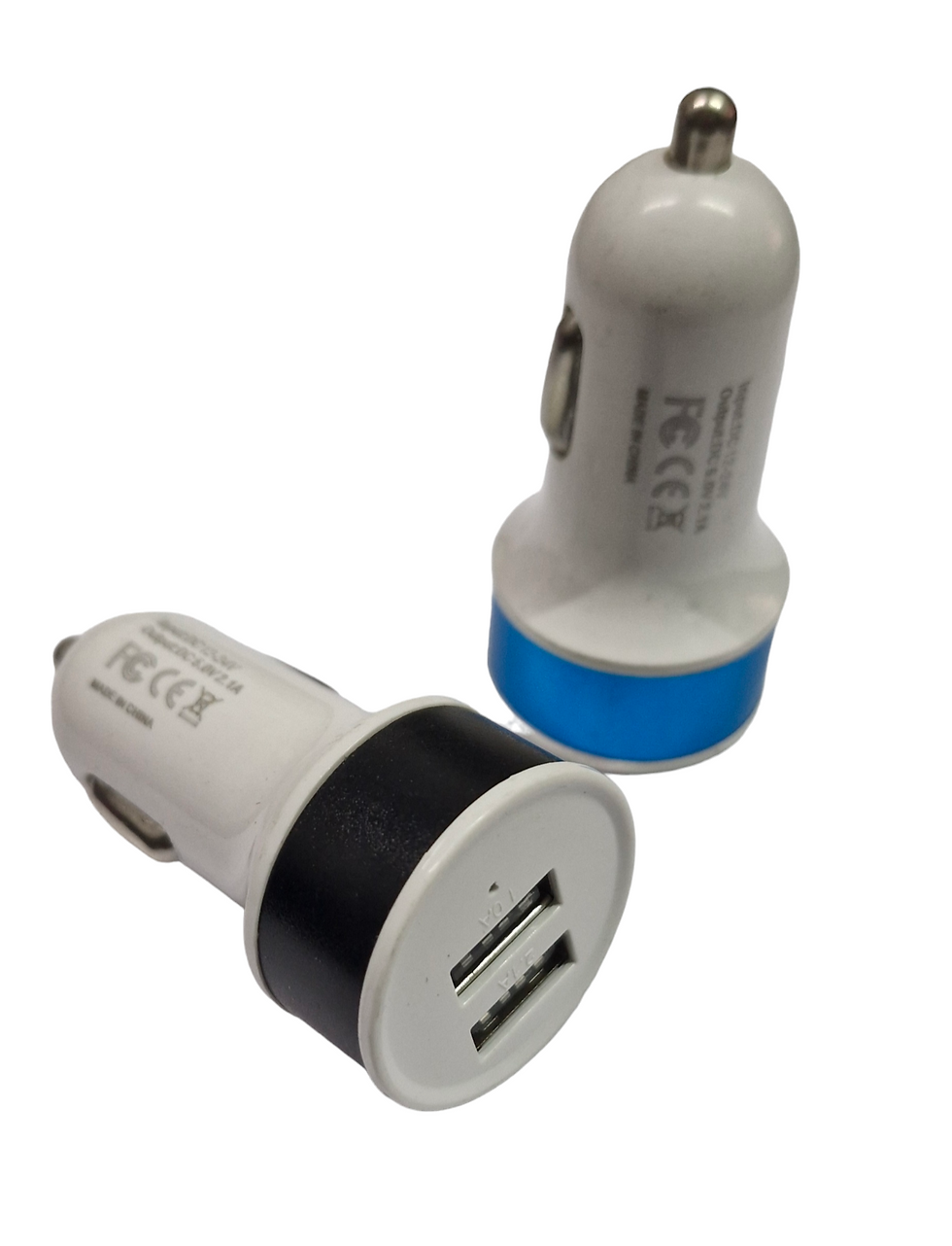 Cargador para auto doble entrada art 752