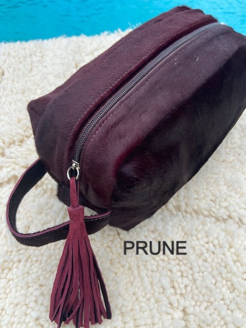 Thumbnail: TROUSSE DE TOILETTE CUIR