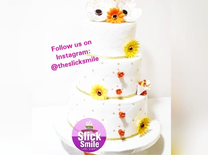 Thumbnail: Elegant Wedding Cake