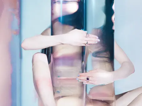 Album Review: Poppy - Empty Hands