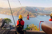 la-tirolesa-mas-grande-sobre-el-mar-esta