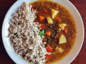 LENTEJAS AL CURRY CON ARROZ