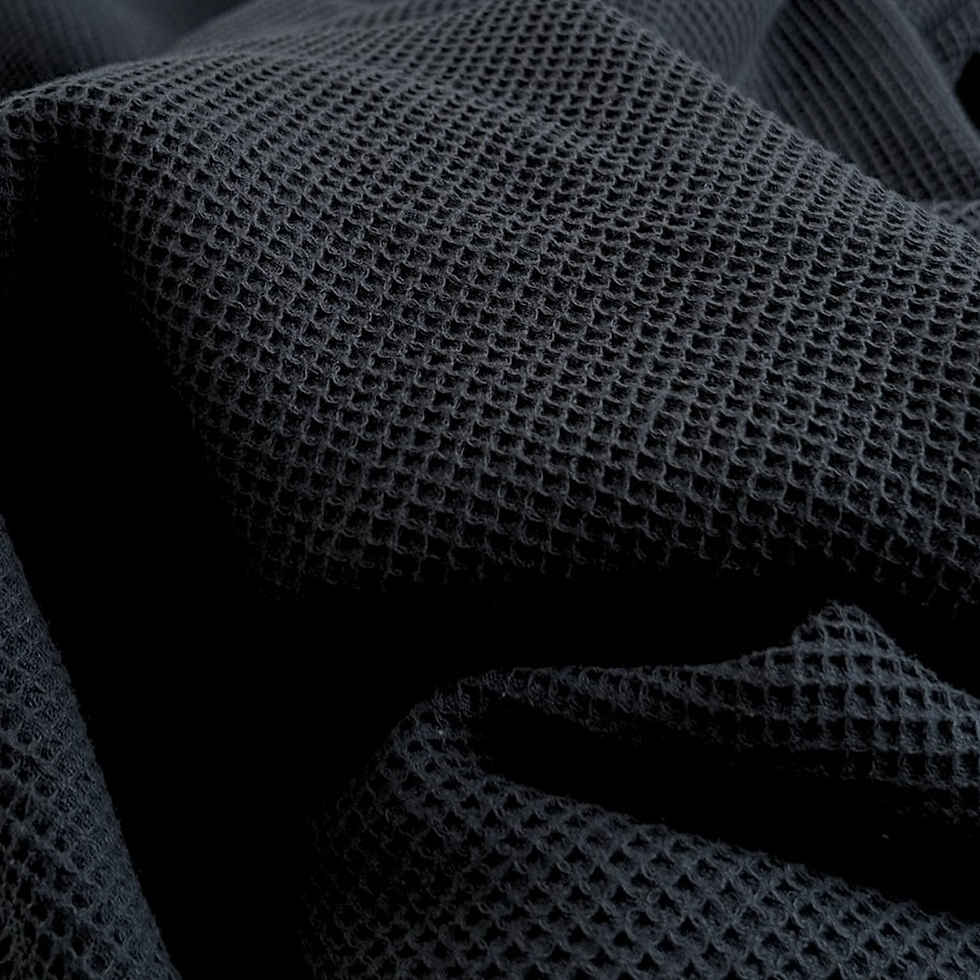 Thumbnail: half blac Shirt