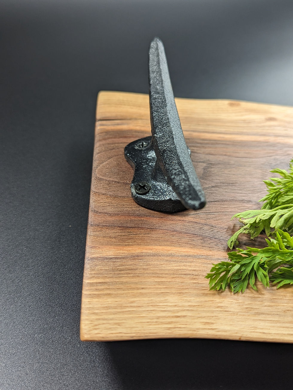 Thumbnail: Role Model - Walnut