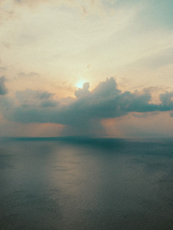 Brume sur les paysages tropicaux de Thaïlande