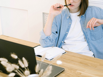 Relecture spirituelle 2025 : regarder son année avec Dieu pour mieux avancer en 2026